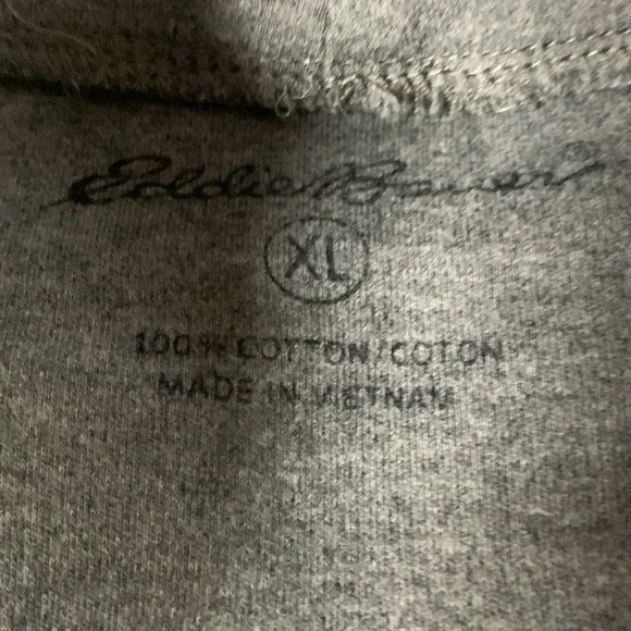 Men’s Eddie Bauer gray, long sleeve shirt. Size XL. Chest approx 25 1/2 inches - Picture 2 of 6